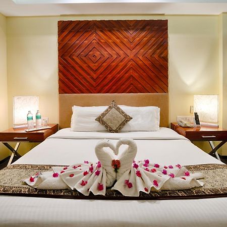 Grand Serenaa Hotel & Resorts, Ауровил Екстериор снимка