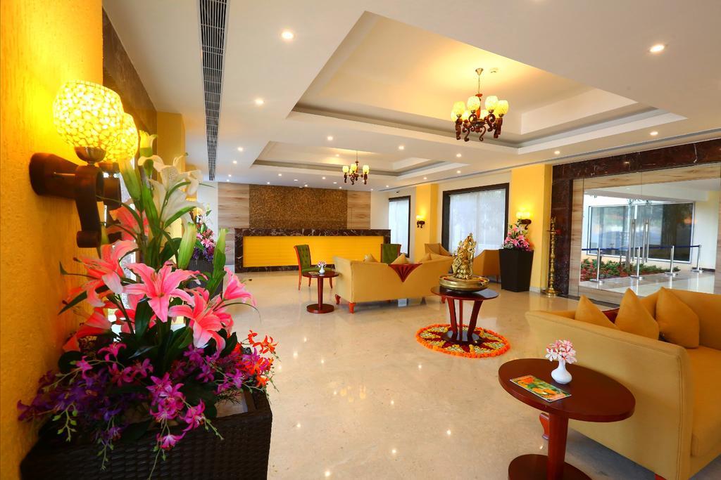 Grand Serenaa Hotel & Resorts, Ауровил Екстериор снимка