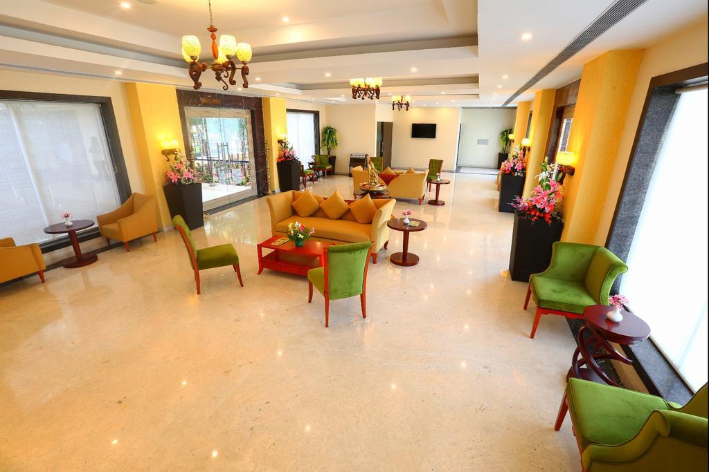 Grand Serenaa Hotel & Resorts, Ауровил Екстериор снимка