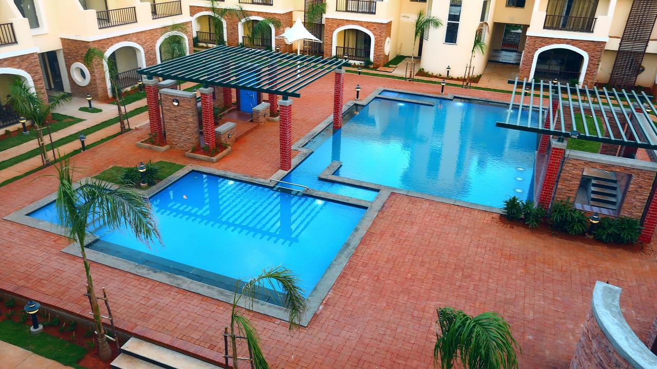 Grand Serenaa Hotel & Resorts, Ауровил Екстериор снимка