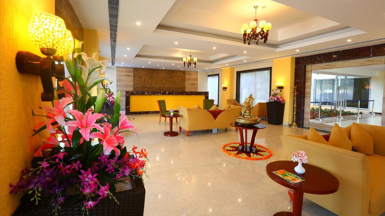 Grand Serenaa Hotel & Resorts, Ауровил Екстериор снимка